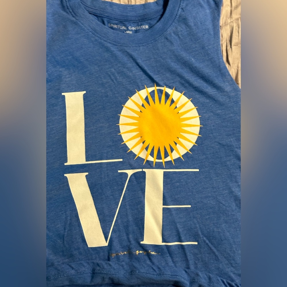 Spiritual gangster top